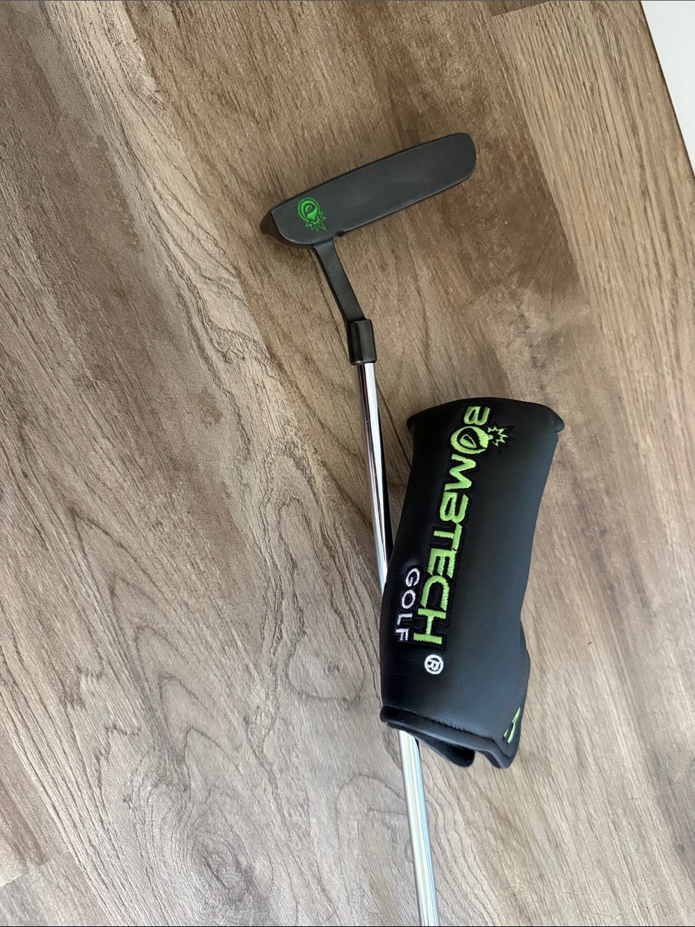 BombTech Golf Putter with Black and Lime Headcover
